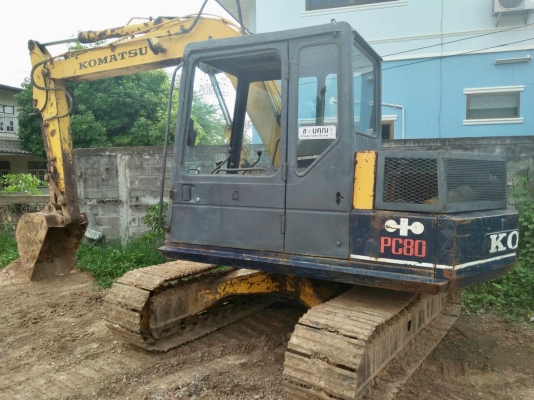 KOMATSU PC 80-5 พร้อมหัวแย็ก พร้อมติดตั้งใช้งานได้เลย คอนโทรลยาว รถทำงานดี เครื่องยนต์แรงดีมากครับทำงานไม่โหลด ภายนอกบอดี้สวยๆบูมอาร์มไม่มีแตก ช่วงล่างเอวแน่นดี เอกสารใบซื้อขาย ราคาต่อรองได้ครับ