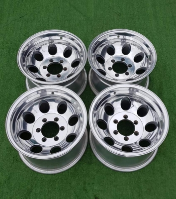 ขายล้อ MICKEY แท้ ขอบ 16" กว้าง 10" ออฟลบ 25.4 มือสองสวยๆ