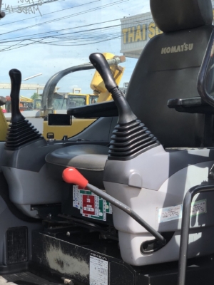 ขายรถขุด KOMATSU PC78US-6 มีลายหัวกระแทก นำเข้าเองจากญี่ปุ่น สภาพสวยพร้อมใช้ มีVDOการทำงานครับ