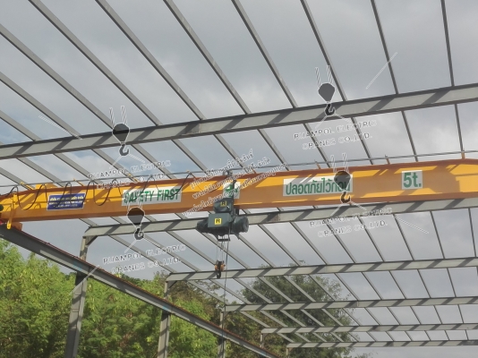 จำหน่ายอุปกรณ์และรับติดตั้งเครนโรงงาน