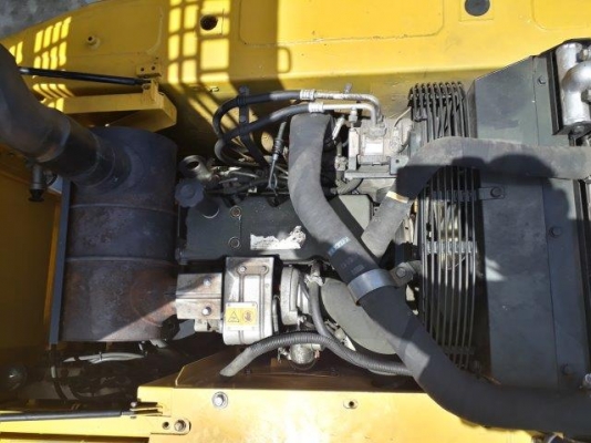 รถขุดล้อยาง KOMATSU PW140-7 มือสองยุโรป