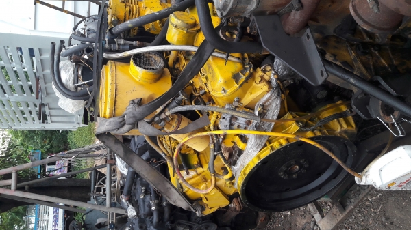 ขายเครื่อง+ปั้ม CAT 3208 (V8) เก่านอกนำเข้า โทร 084-5424150 ขายเครื่อง+ปั้ม CAT 3208 (V8) เก่านอกนำเข้า โทร 084-5424150