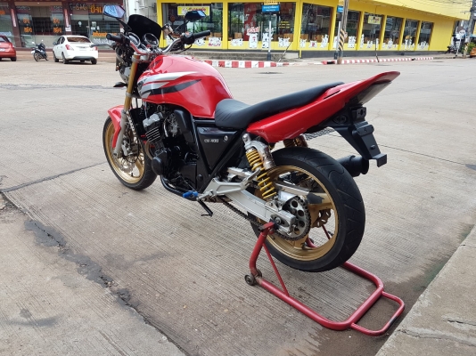 ขาย HONDA CB400 ปี1994 แต่งท้ายTECH3 พร้อมของแต่งสวยๆ อินวอยส์ สรรพสามิตร ราคา 47500 บาท ส่งได้ทั่วไ