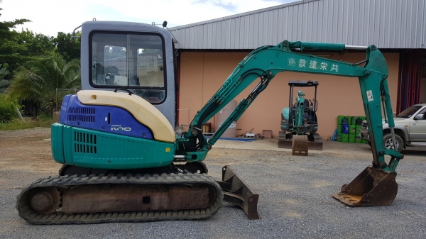 รถขุดโคมัสสุ  PC45MR1 ตู้เก๋ง เก่าญี่ปุ่น