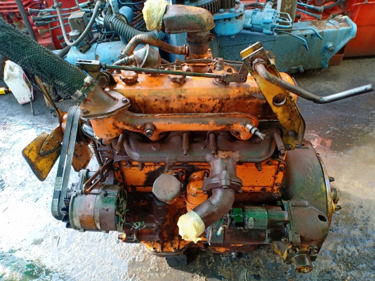 เครื่องอิซุสุ  DA220 สวยเดิมๆพร้อมใช้