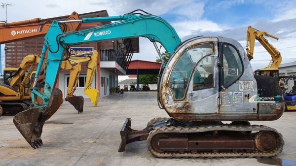 ขายด่วนรถแบคโฮรถKOBELCOโกเบโก้SK60-5-3มารค์ไฟ้ซูปเปอร์รุ่นยอดนิยมสวยๆเทียบเท่าPC60เครื่อง4สูบ4JB1เครื่องดีปั่มแรงไฟฟ้าครบซีเรียสุงLE-20663ติดลายหัวกะแทกพร้อมใช้รถนอกเพิ่งนำเข้ามาใหม่ยังไม่เคยใช้งานในเมืองไทยเลย