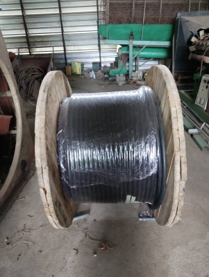 สุดถูก...สายไฟใหม่ค้างสต๊อก สายCV 1cx240 MM2 CTW