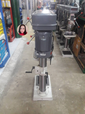 สว่านแท่น ขนาดกลาง