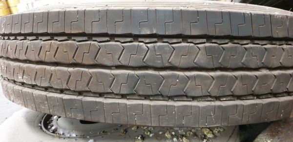 กะทะล้อพร้อมยางสภาพ 90\% มี 4 เส้น