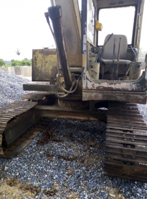 KOMATSU PC 60-3