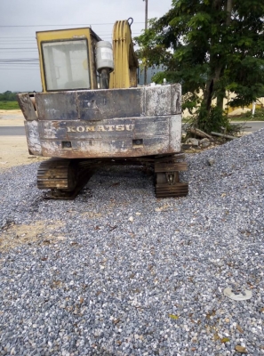 KOMATSU PC 60-3 KOMATSU PC 60-3