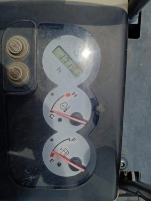 ขายจ้า..KOMATSU PC30MR-2 เก่านอกแท้ เดิมๆๆ เครื่องปั๊มแห้ง สวย มีลายแย๊ก โทร 089-3818694 จ๊อย ขายจ้า..KOMATSU PC30MR-2 เก่านอกแท้ เดิมๆๆ เครื่องปั๊มแห้ง สวย มีลายแย๊ก โทร 089-3818694 จ๊อย