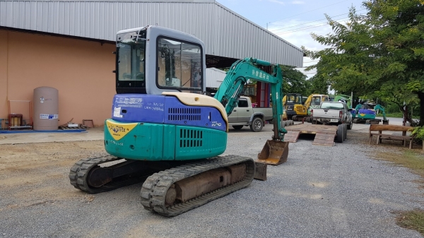 รถขุดโคมัสสุ  PC45MR1 ตู้เก๋ง เก่าญี่ปุ่น