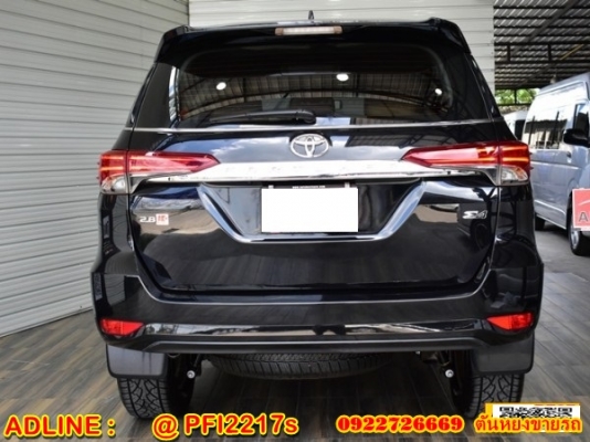 ออกรถ 9 บาท ตัวท็อป Toyota Fortuner 2.8 V 4WD Wagon AT 2015