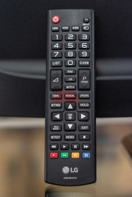 LED TV LG 24 นิ้ว รุ่น 24MT47A สภาพใหม่