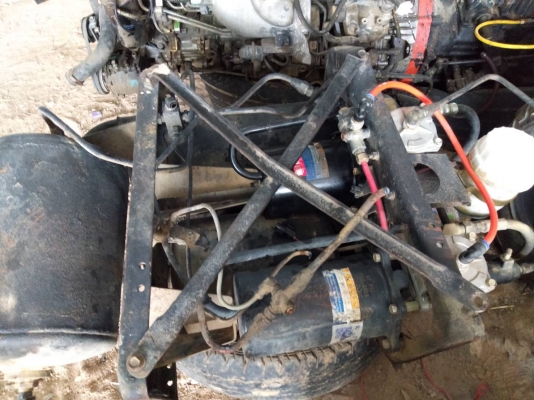 หม้อลมเบรคทิฟฟี่+ตัวตัดลมของมิซูพร้อมใช้งาน ราคา 14,000 สนใจติดต่อคุณเอ 087-049-9962