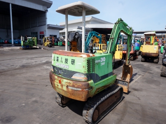 ขายรถแม็กโคร พร้อมใช้งาน สนใจติดต่อ 086-324-1992