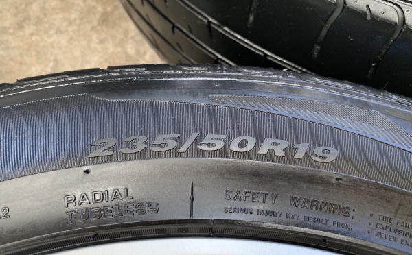 ล้อแม็ก 5รู114 Chevrolet Captiva ขอบ 19 พร้อมยาง 235-50-19 NEXEN ปลายปี 17