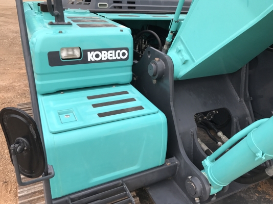 ขายKOBELCO SK200-8 Super-XM 4000 ชั่วโมง สภาพสวยเดิมๆทั้งคัน สนใจติดต่อโดยตรง 081-4283210
