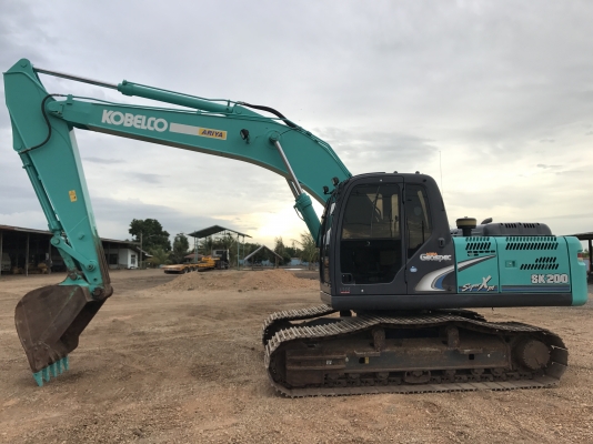 ขายKOBELCO SK200-8 Super-XM 4000 ชั่วโมง สภาพสวยเดิมๆทั้งคัน สนใจติดต่อโดยตรง 081-4283210