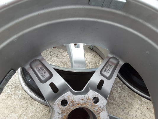 ขายเเล้วครับ ขอบคุณมากครับ