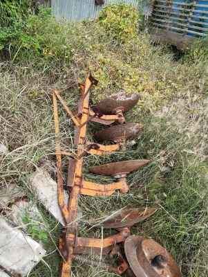 ผานบุกเบิก4ใบ ผานบุกเบิก4ใบ