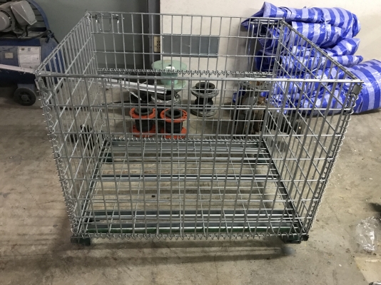( เหลือ 2ใบครับ )ขายตะกร้าเหล็กใส่ของ แบบพับได้ ขนาด 80x100x75cm. สภาพสวยใหม่มาก มี 5ชุดครับ ราคาชุดละ 1,800 บาท