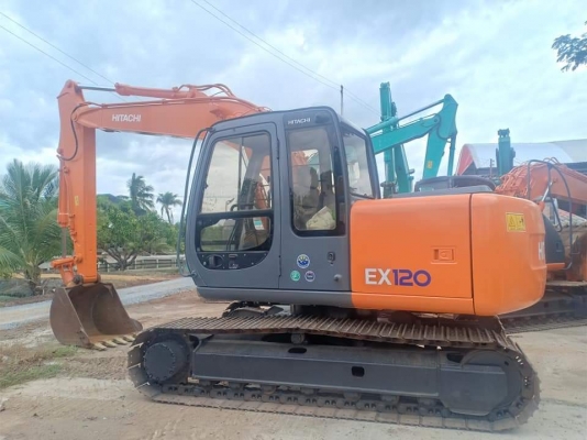 ขายจ้า..HITACHI EX120-5 เก่านอกแท้  เดิมๆๆ  มีลายแย๊ก ใช้งานมา 6,xxx ชั่วโมง  สภาพสวย พร้อมใช้ โทร 089-3818694 จ๊อย