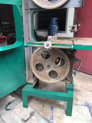 เลื่อยสายพาน เลื่อยสายพาน