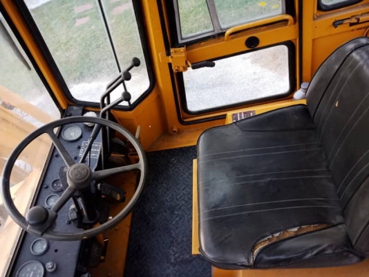 ขาย KOMATSU SD23-3 นำเข้าจากญี่ปุ่น โทร.090-986-2521 อ๊อบ