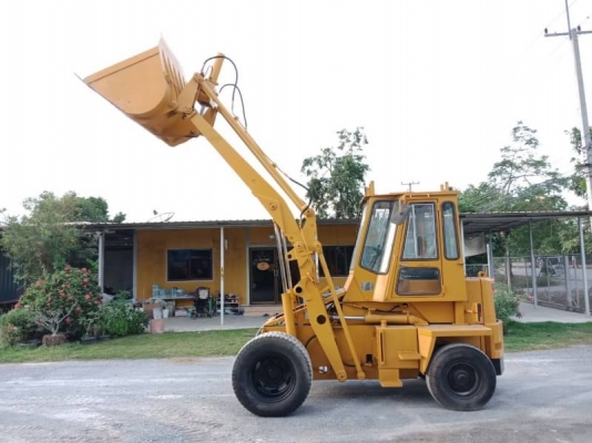 ขาย KOMATSU SD23-3 นำเข้าจากญี่ปุ่น โทร.090-986-2521 อ๊อบ