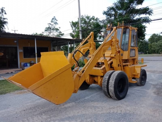 ขาย KOMATSU SD23-3 นำเข้าจากญี่ปุ่น โทร.090-986-2521 อ๊อบ
