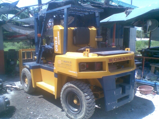 ขายรถยก5ตันแท้komatsuรุ่น5 ขายรถยก5ตันแท้komatsuรุ่น5