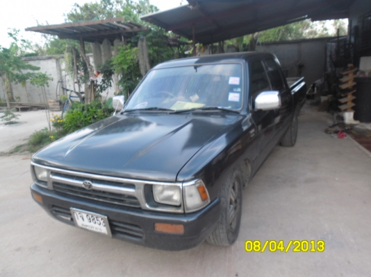 เครื่อง 2 L ขับดี เเอร์เย็น toyota 4 ประตูสีเทา ปี 91 ทะเบียนเต็ม มีพาวเดอร์ ราคา 155,000