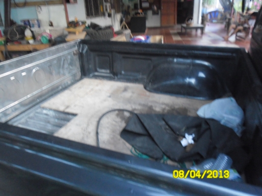 เครื่อง 2 L ขับดี เเอร์เย็น toyota 4 ประตูสีเทา ปี 91 ทะเบียนเต็ม มีพาวเดอร์ ราคา 155,000