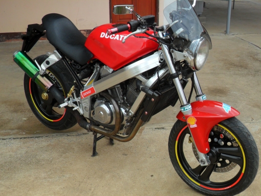 ขาย//แลก//เทริน //รถสตั้นสวย สวย HONDA BROS 400 อินวอยค์ แต่งดูคาติ รูปเยอะ 56000 ขาย//แลก//เทริน //รถสตั้นสวย สวย HONDA BROS 400 อินวอยค์ แต่งดูคาติ รูปเยอะ 56000