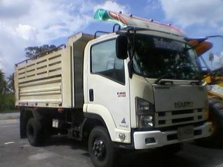ISUZU 210 Hp ปลายปี 54 ดัมพ์สามมิตร ไมล์ 70000 กว่าโล (ทีมงานรถคุณภาพ) ISUZU 210 Hp ปลายปี 54 ดัมพ์สามมิตร ไมล์ 70000 กว่าโล (ทีมงานรถคุณภาพ)