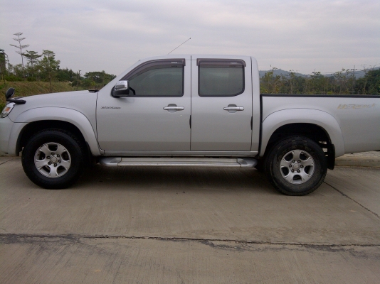 ขายรถมาสดา4ประตูhiracer+