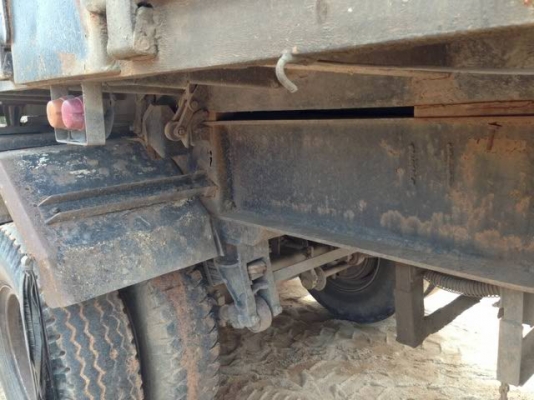 ขายรถ 22 ล้อ ISUZU 240 แรงม้าหัวฟ้าแท้ เครื่อง HINO K13C 350 แรงม้า กระบะสามมิตร สนใจโทร 0819701072