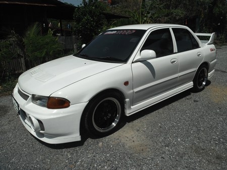ขายรถมิตซูบิชิ เครื่อง 4G63 เทอร์โบ อินเตอร์ ชุดแต่ง EVO3ขับดี อยู่สุพรรณบุรี