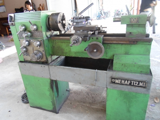 เครื่องกลึง 4 ฟุต เพลาเดียว เกียร์บล็อก  38,000 พร้อมใช้