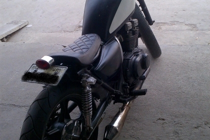 SUZUKI GSX 250 L ทะเบียนแท้ไม่โอน 32000 สนใจต่อได้ครับ