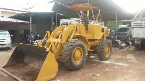 ขายรถตักล้อยาง CAT 920 รถพร้อมใช้ สนใจโทร 0819701072