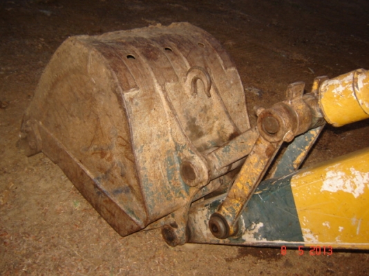 ขาย  KOMATSU   ติดต่อโดยตรง โทร.081-2805754