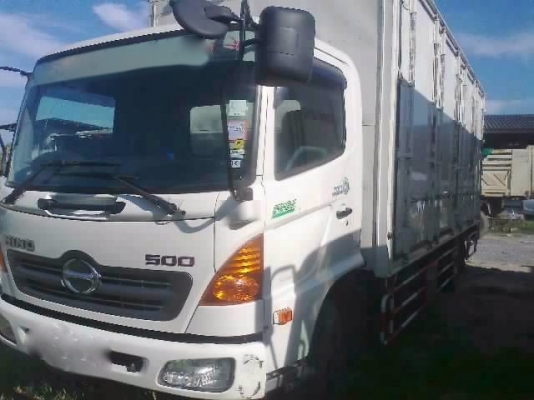 รถฮีโน่ 10 ล้อ ตู้เแห้ง 175 แรงม้า  ( ขาย 2 คัน ) สนใจติดต่อ 081 - 6079515