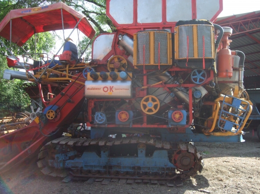 ขายรถเกียวข้าว ศักดิ์พัฒนาเป็นอุ่มแล้ว เครื่องยนต์ 195 เทอร์โบ ใช้งานได้เลย  ราคา450000บาท