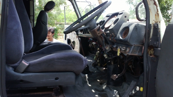 คันนี้เก็บสีหน่อยก็สวย รถได้เดิมๆISUZU สิบล้อเพลาเดียว 165แรง คันนี้เก็บสีหน่อยก็สวย รถได้เดิมๆISUZU สิบล้อเพลาเดียว 165แรง