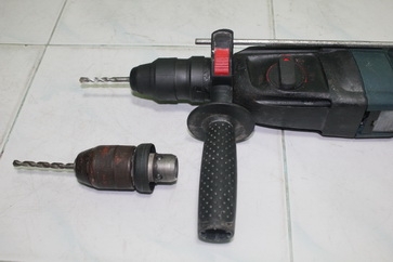 สว่านโรตารีทำงาน3ระบบยี่ห้อbosch รุ่น2-26dfr สภาพพร้อมใช้งานครับ สว่านโรตารีทำงาน3ระบบยี่ห้อbosch รุ่น2-26dfr สภาพพร้อมใช้งานครับ