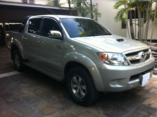 ขายกระบะวีโก้3.0/4wd/4ประตูมือเดียว