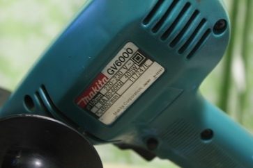 เครื่องขัดกระดาษทรายกลม (6")ยี่ห้อ MAKITA รุ่นGV6000สภาพดีพร้อมใช้ครับ เครื่องขัดกระดาษทรายกลม (6")ยี่ห้อ MAKITA รุ่นGV6000สภาพดีพร้อมใช้ครับ